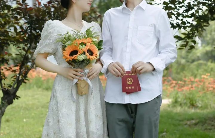 领结婚证前需要什么仪式感,领结婚证的仪式感准备什么
