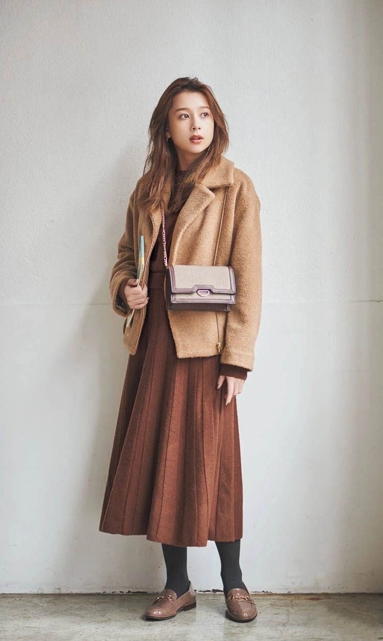 大码显瘦羊羔毛外套,羊羔毛外套的有效穿搭