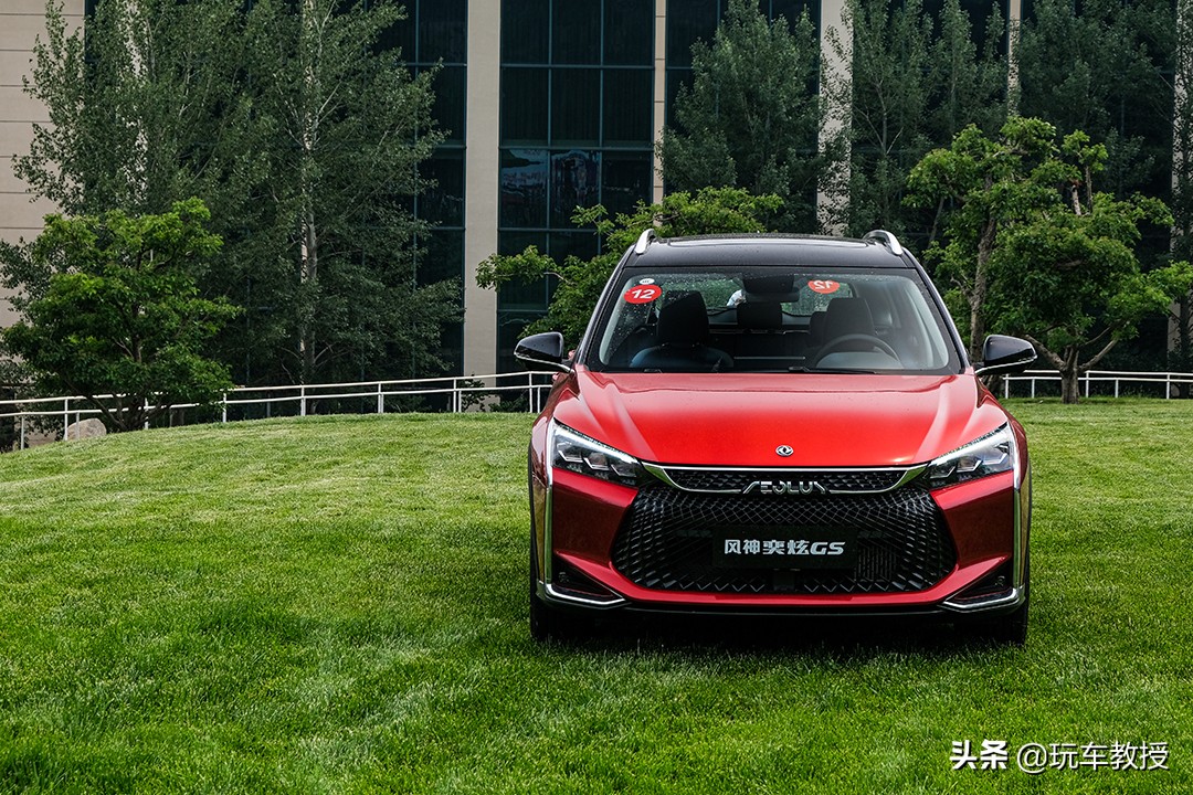 10万左右的法系车suv,10万以内的全新高颜值suv