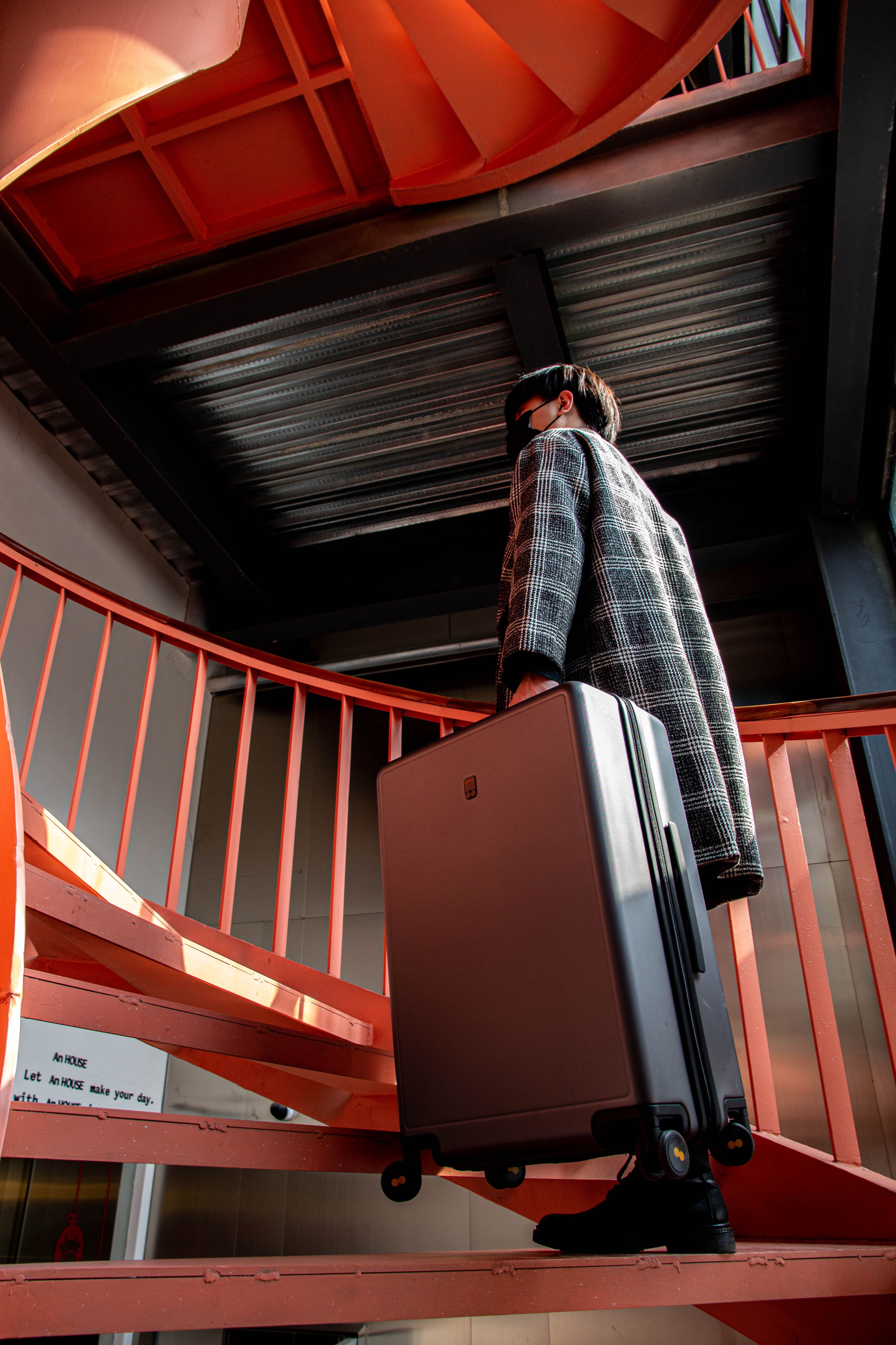 地平线8号行李箱和锤子科技合作,锤子地平线8号行李箱