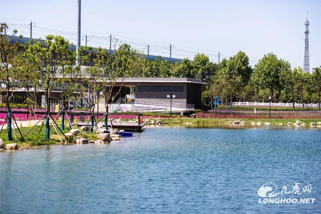 南京秦淮老城区,南京老城南秦淮河畔