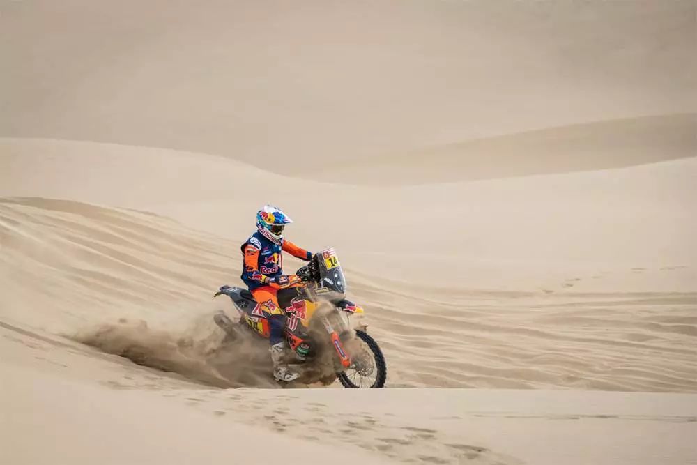 ktm达喀尔超车,ktm达喀尔集锦