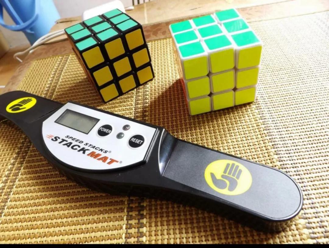 魔方如何提速至世界纪录,世界冠军魔方秒还原教程