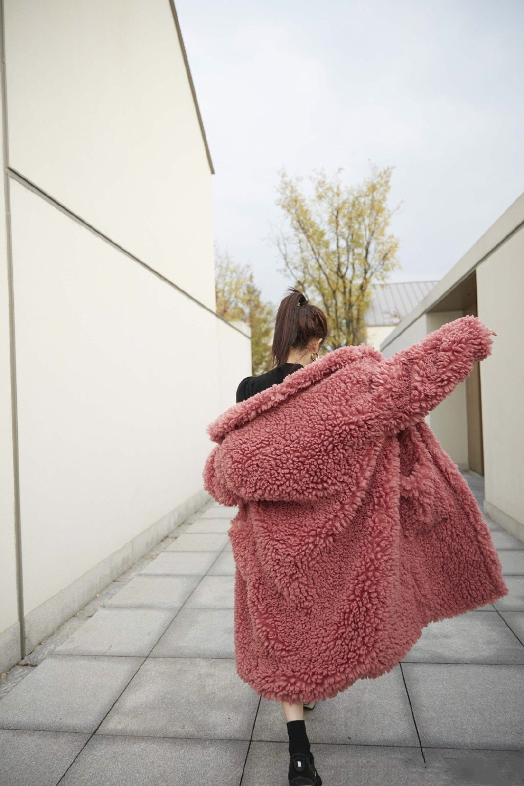 李小璐为网店拍写真美照,李小璐为网店拍贵妇写真