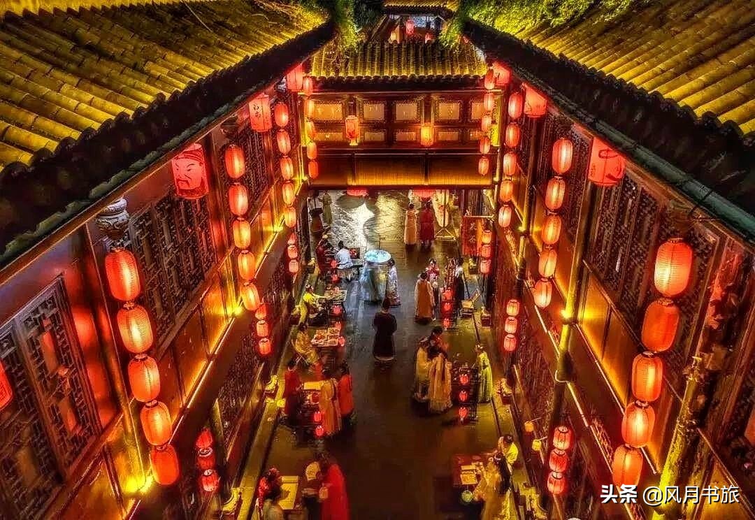 中国成都的锦里古街,成都最低调的三国古镇