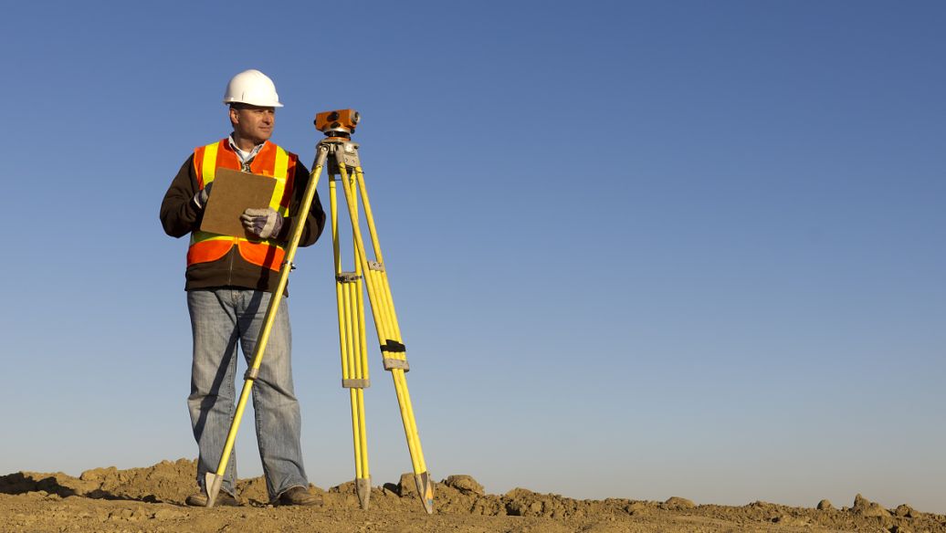 张雪峰谈测绘没前途,测绘工作很丢人吗