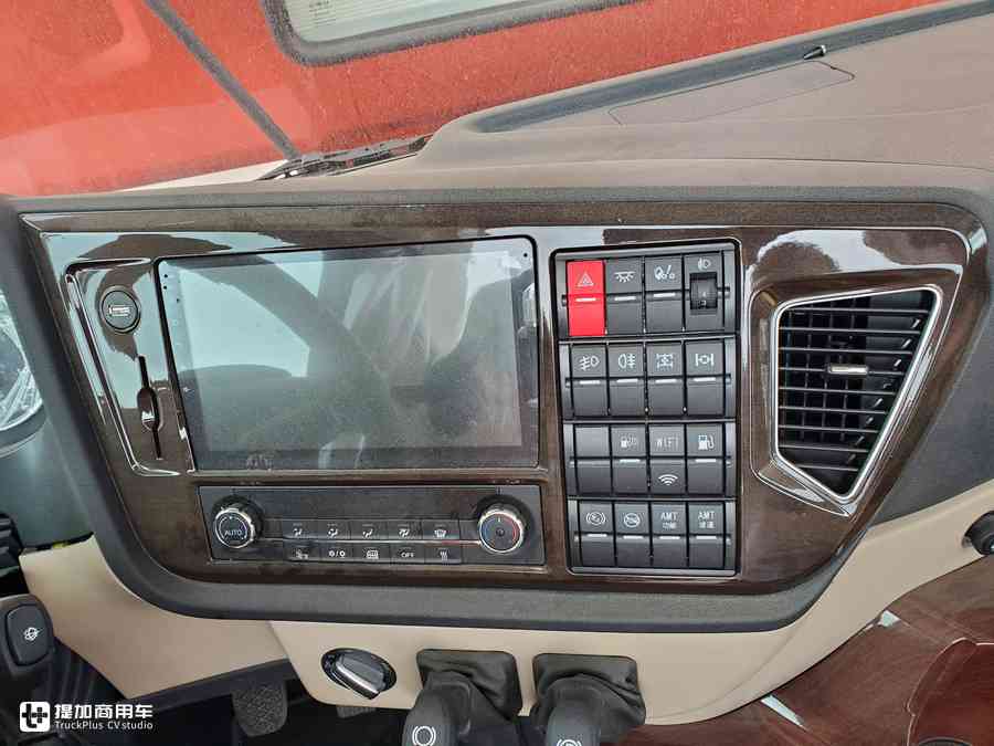 解放jh6怎么区分大小驾驶室,解放jh6国六房车货车用车真实感受