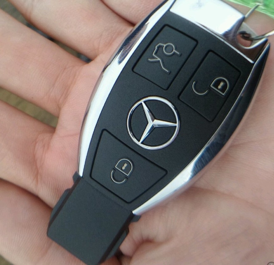 奔驰cla车钥匙,奔驰cla选配无钥匙进入