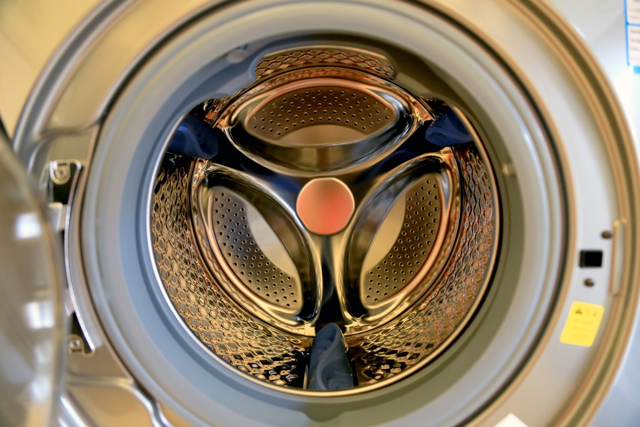 小天鹅水魔方冷水洗洗衣机怎么样,td100q61y小天鹅水魔方滚筒洗衣机