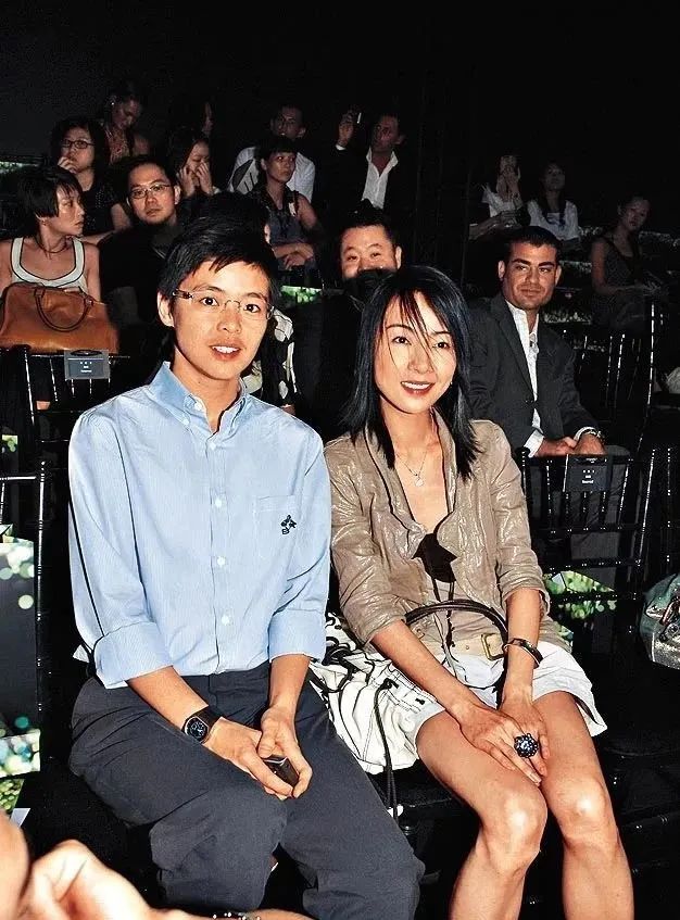 夜店出来的明星，男友女友换着玩，却被拍在沙滩上？｜人物计划26