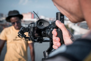 飞宇稳定器ak4500安装视频,稳定器飞宇AK4500