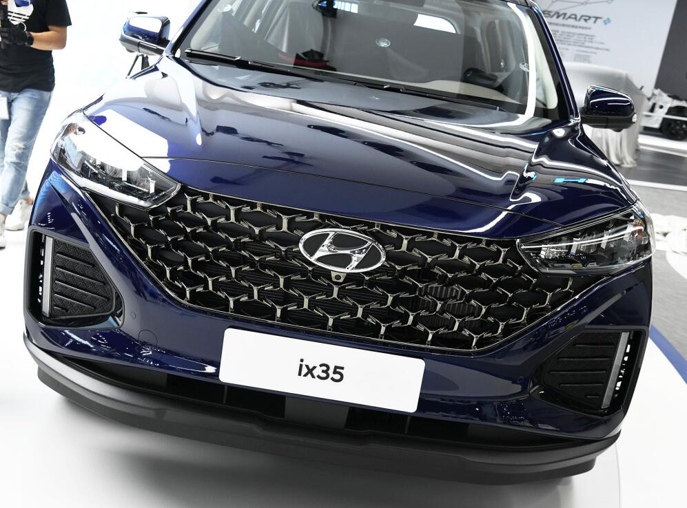 现代ix35值不值得购买,现代ix35从二十多万降价到十多万