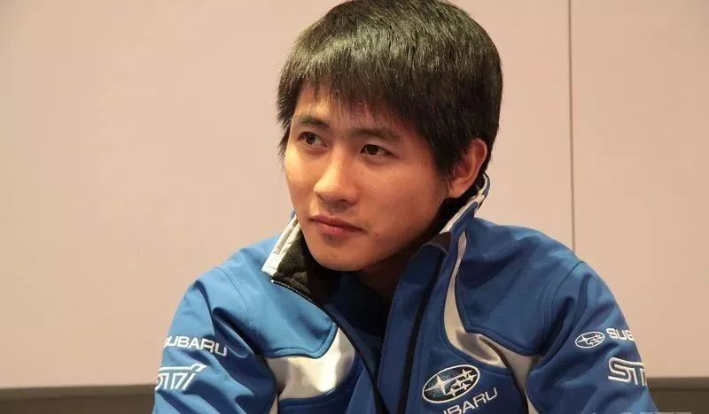 韩寒为什么又是作家又是赛车手,韩寒是国内顶级车手吗