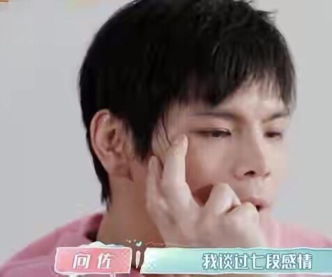 从“益达女孩”到“港圈太子妃”，郭碧婷的故事比你想象的要丰富