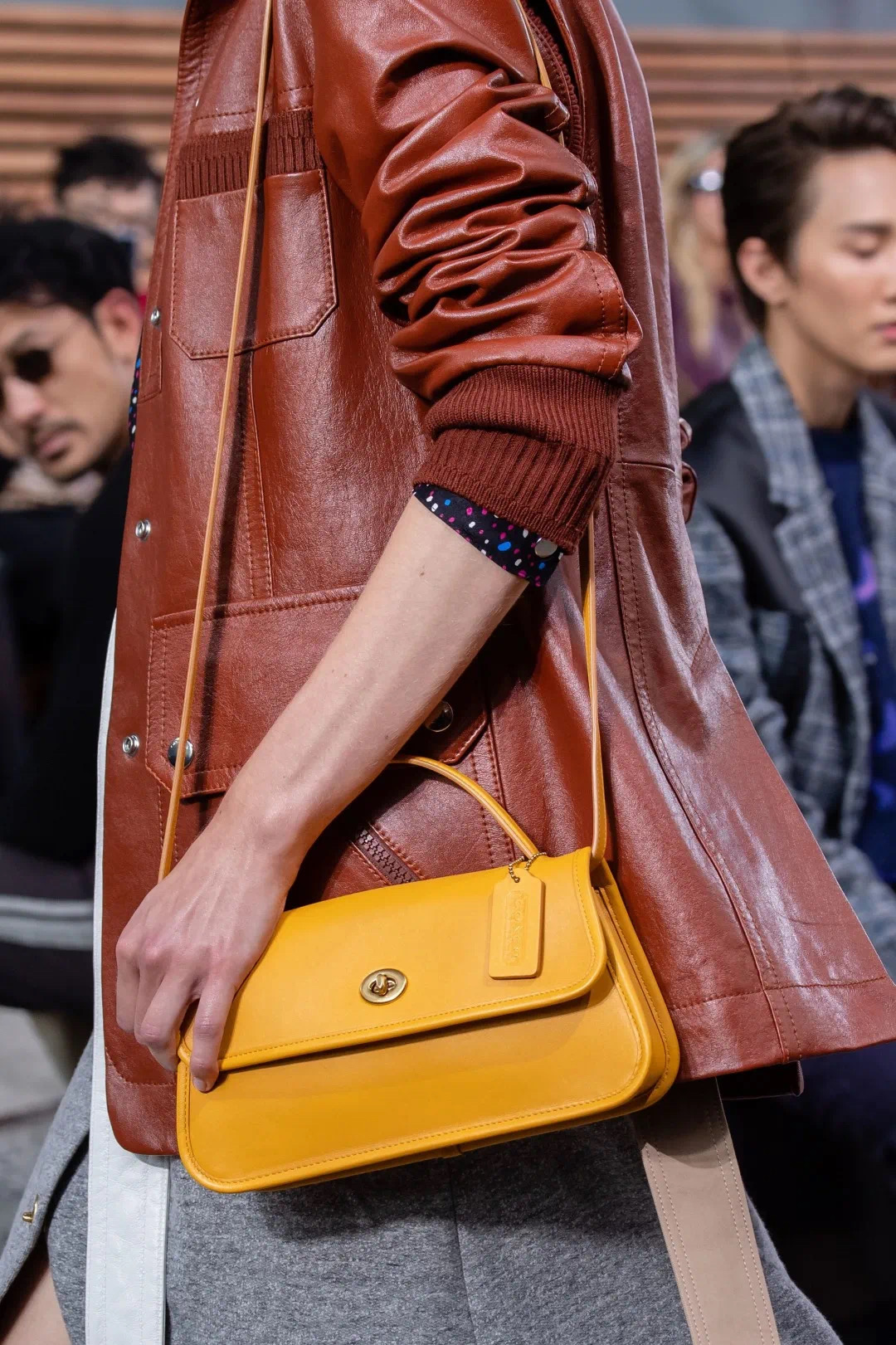 找个漂亮的小包包,找美丽又好看的小包包