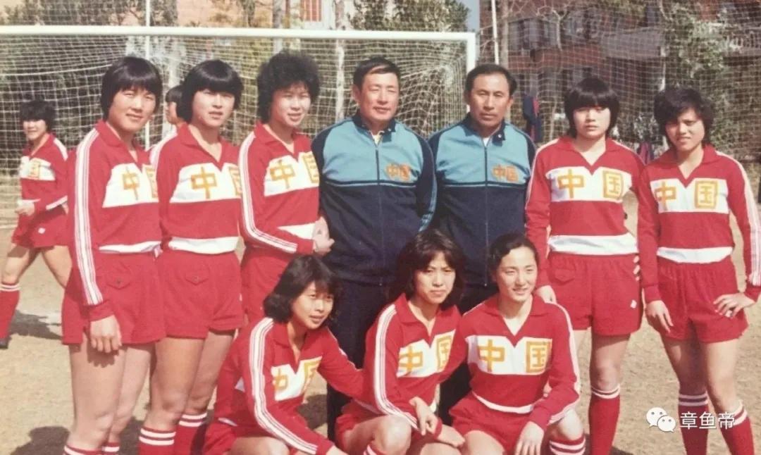 印度足球对战中国足球,中印足球比赛最新