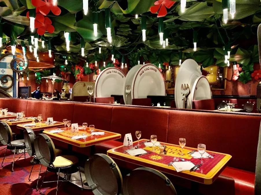 欧洲迪士尼亏损深层次原因,巴黎迪士尼是赚钱还是亏钱