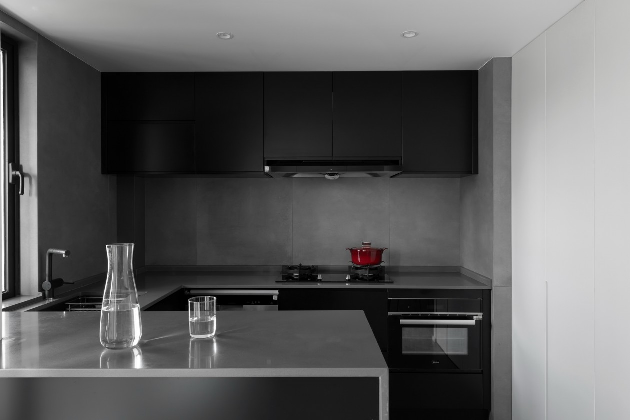 HOUSE无需刻意去做手法,我只是将本来心中所想的表达出来