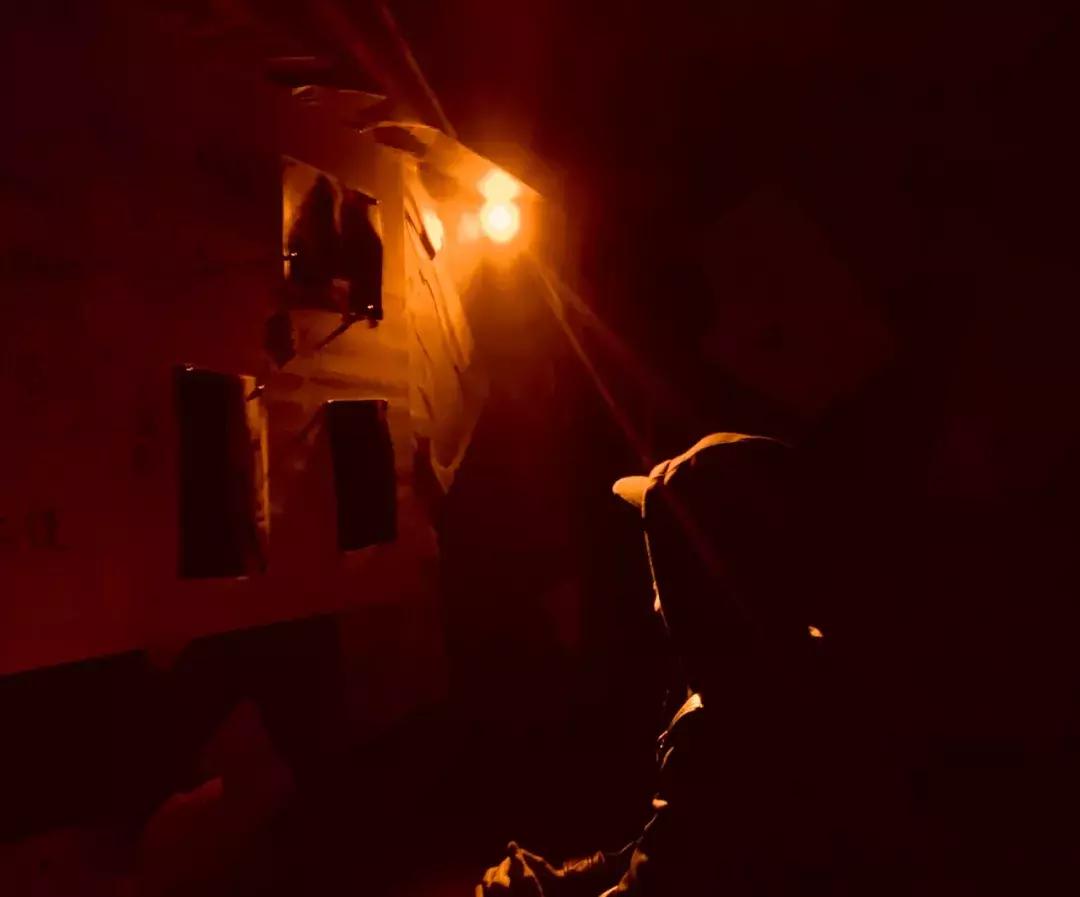 「故事」“不务正业”的90后：我凭打游戏直播挣钱，妈妈逢人就夸