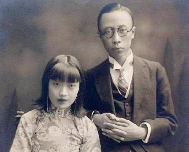 老人持金钗鉴宝专家看后说是赝品,老人持金钗去鉴定专家却说是赝品