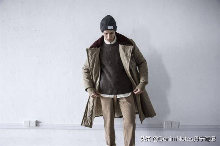 鍊熼瓊閲嶇敓灏忚,鍊熼瓊閲嶇敓