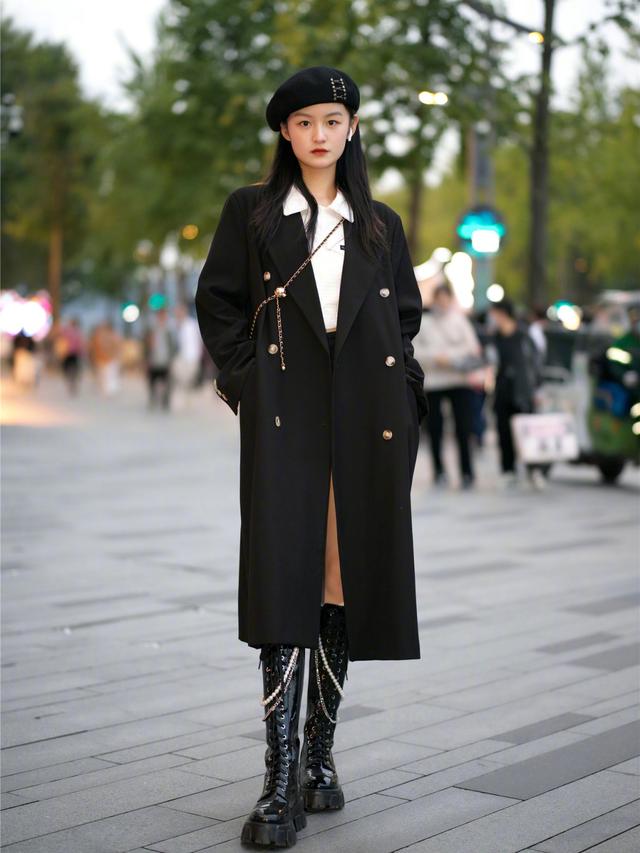 什么款短靴配长大衣好看,长靴小个子显高显瘦穿搭