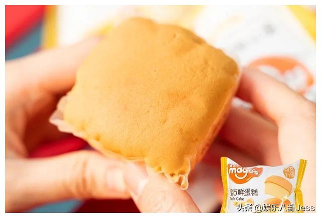 在李佳琦直播间买零食，是个划算的选择吗？