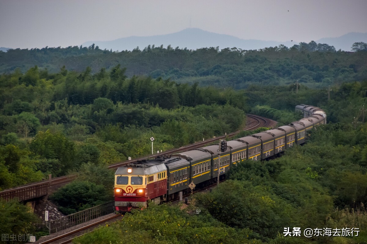 z384次列车怎么跨海到达海口,z384次列车长春到三亚卧铺多少钱