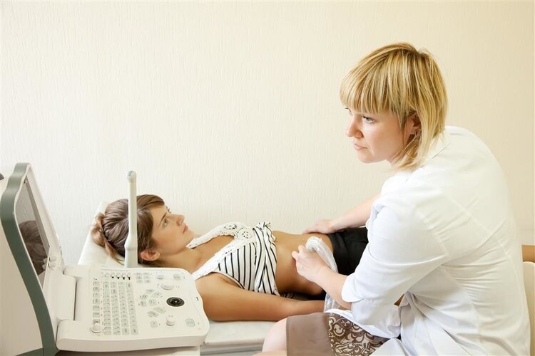 阴式b超和腹式b超的区别,阴式b超是什么意思