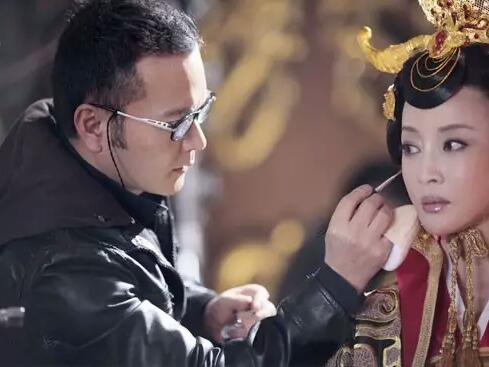 护肤国货彩妆推荐大牌,平价好用的彩妆新手用哪款比较好