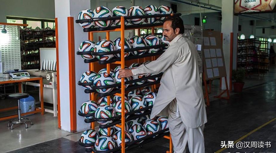 足球世界绿巨人,足球世界的绿巨人