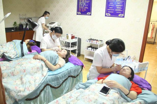 无眉星人的救星,不用纹眉就能拥有的超自然野生眉