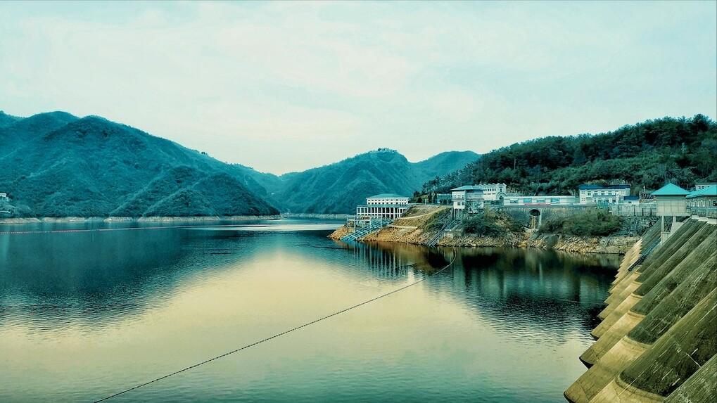 梅山水库被承包合法吗,水库偷鱼网