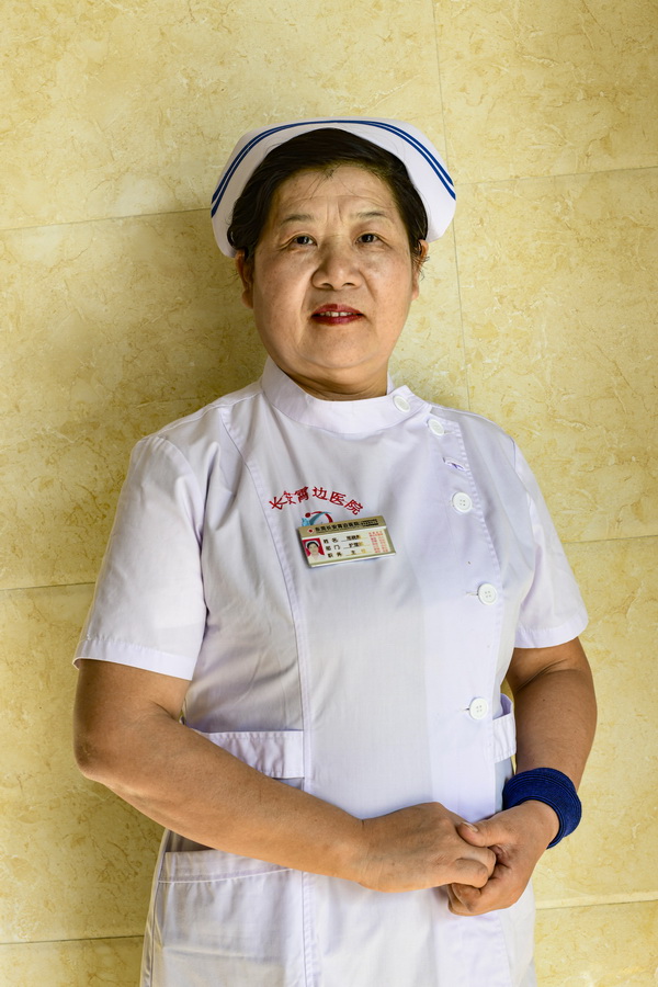 成功改制后的长安霄边医院——以长安医院“退休老专家”为班底