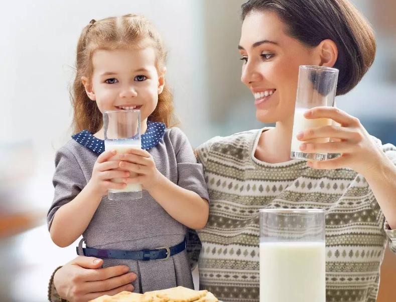 青春期个子矮吃钙片还能长高吗,抓住长高黄金期帮助孩子长身高