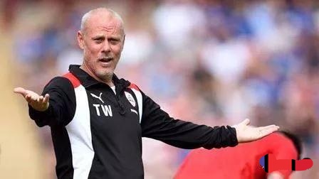 英甲巴恩斯利谢周三,英格兰甲组联赛巴恩斯利