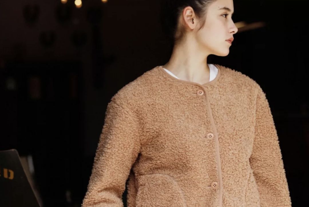 杨幂魏大勋现在的情侣装,杨幂魏大勋又偷偷秀恩爱了