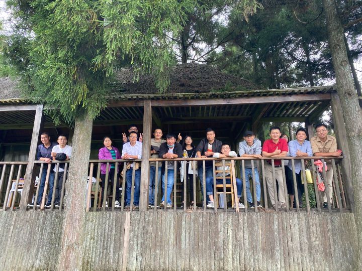 今天团建图片亘泰集团