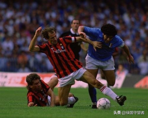 平心而论足坛技术独一档的仅3人,现役足球全球最好的后防线组合