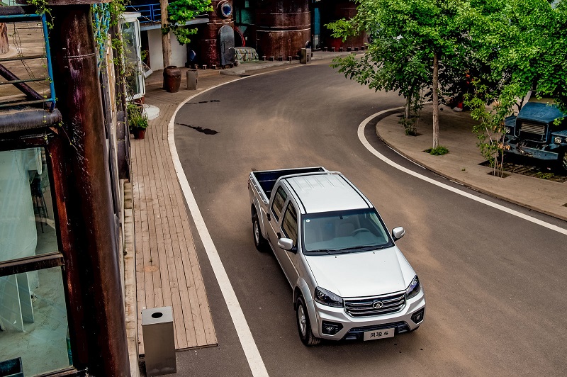 长城风骏5欧洲版2.8t和2.0t哪个好,2016年长城风骏5柴油版2.8t四驱