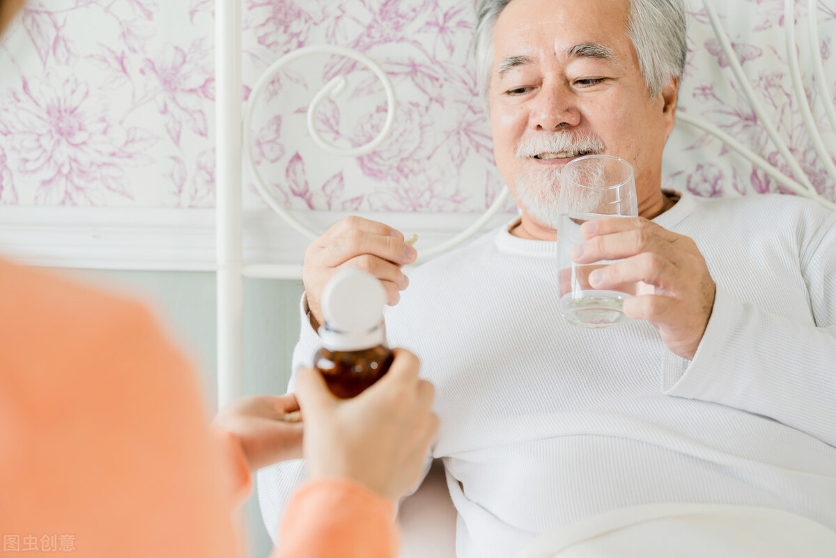 现在老年人能吃保健品吗 (老年人别上当远离保健品)