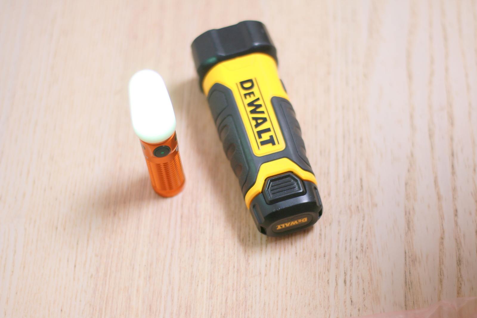 傲雷baton3手电筒特别版,傲雷baton3pro紫色