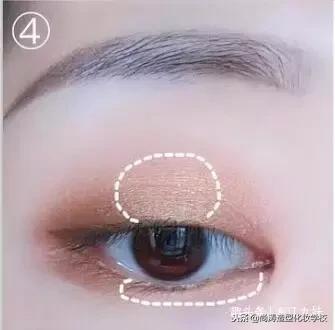 眼妆怎么画自然又好看眼影教程,用四种眼影怎么画眼妆好看