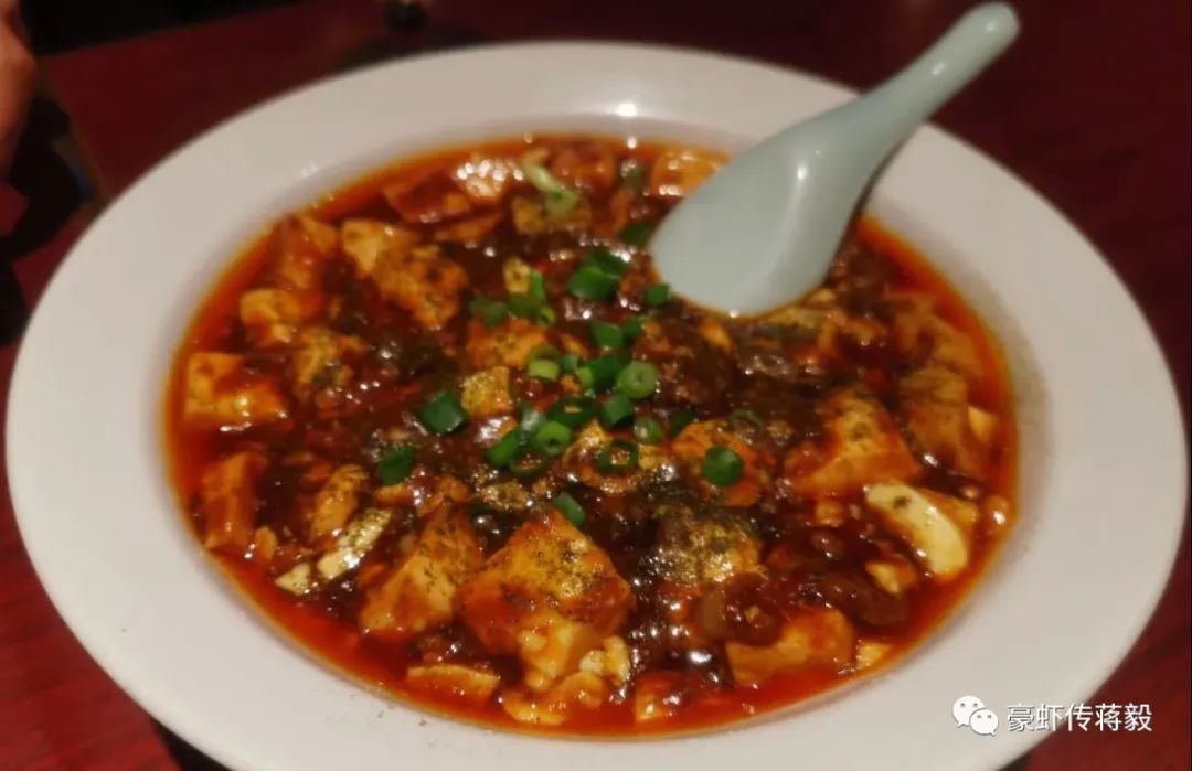 日本中餐厨师工资,在日本做厨师一个月能挣多少钱