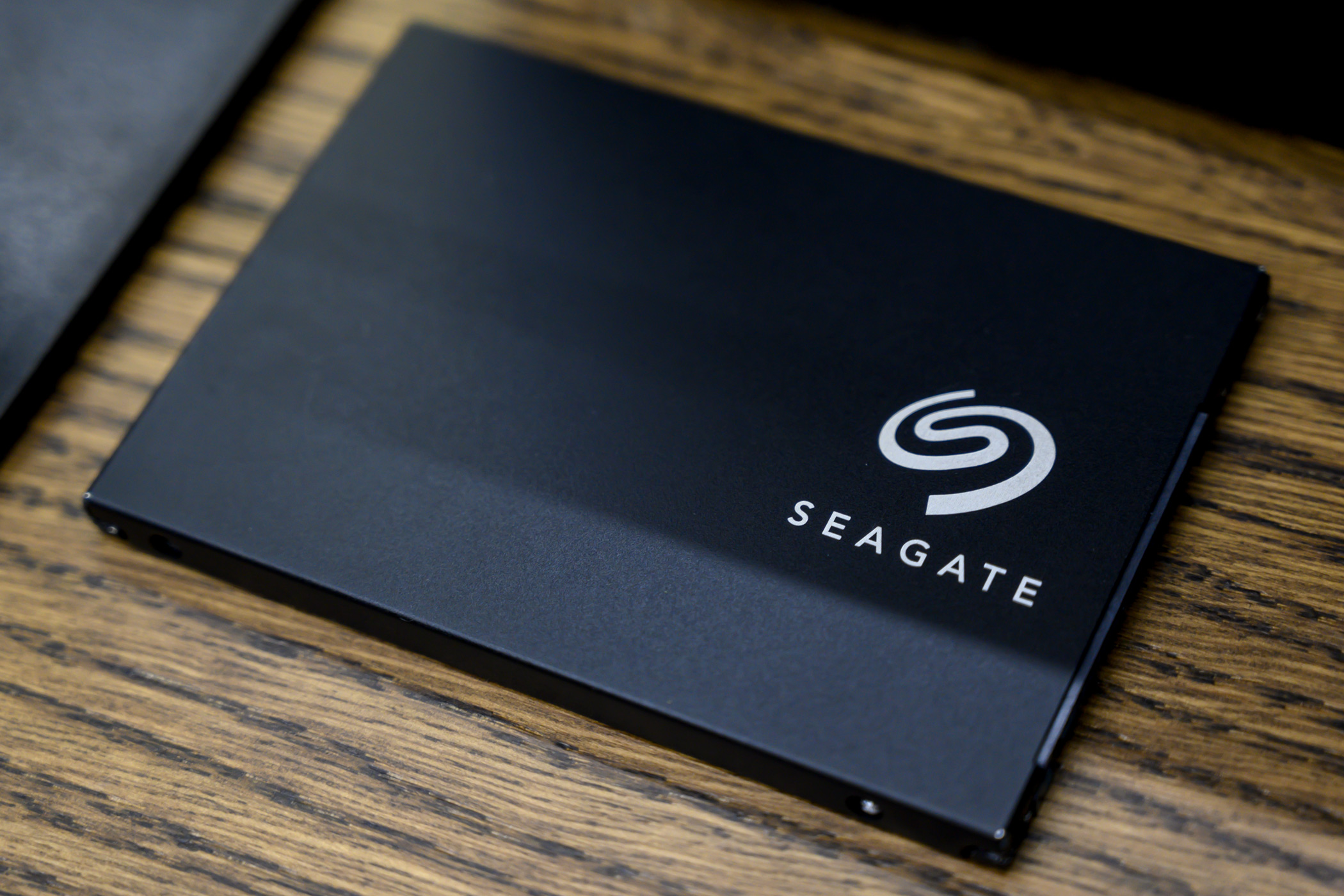 希捷酷鱼q5ssd什么颗粒,希捷酷鱼是薄盘吗