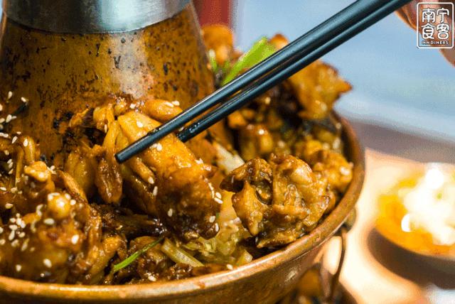 正宗蛙锅,这是一锅有灵魂的美食