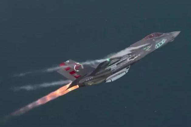 印度光辉战机到底有多厉害,印度的光辉战机什么时候研发的