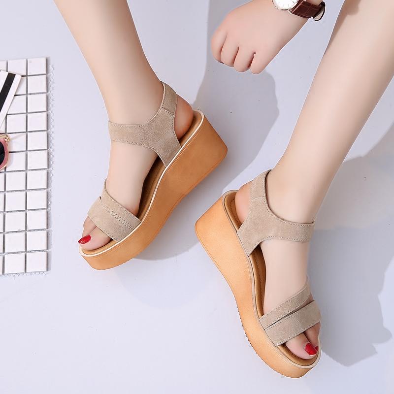 鞋子湿了脚痒是什么原因,鞋子不透气脚痒