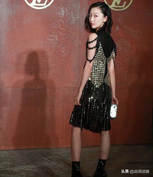 刘亦菲迪丽热巴lv秋冬女装秀,lv内场杨超越热巴