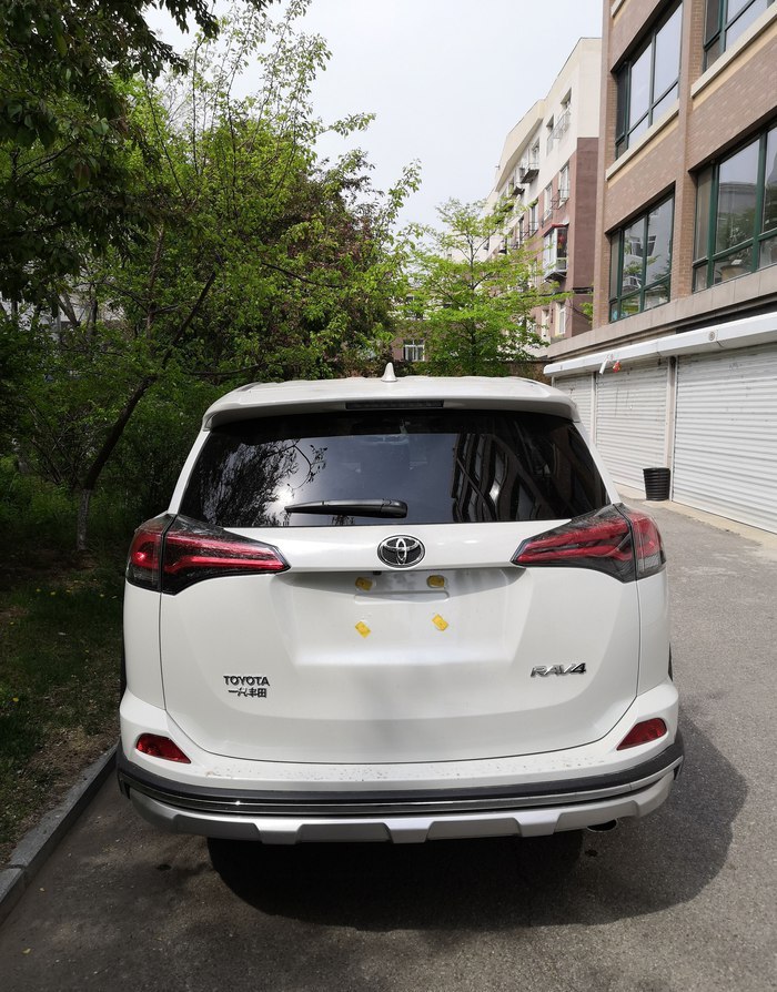 丰田荣放油耗高什么问题,09款丰田rav4荣放2.5四驱油耗二手